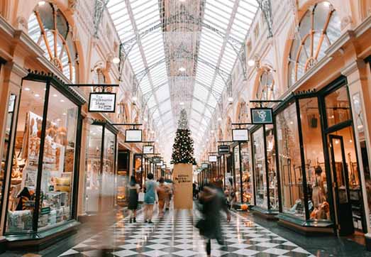 Retail & hospitality